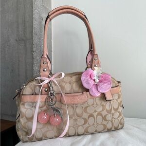 Vintage Coach Penelope Shoulder Bag